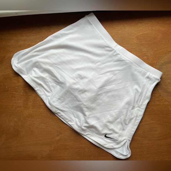 Nike Dresses & Skirts - Nike Dry-Fit Golf Tennis Skort